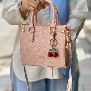 کیف دخترانه coach